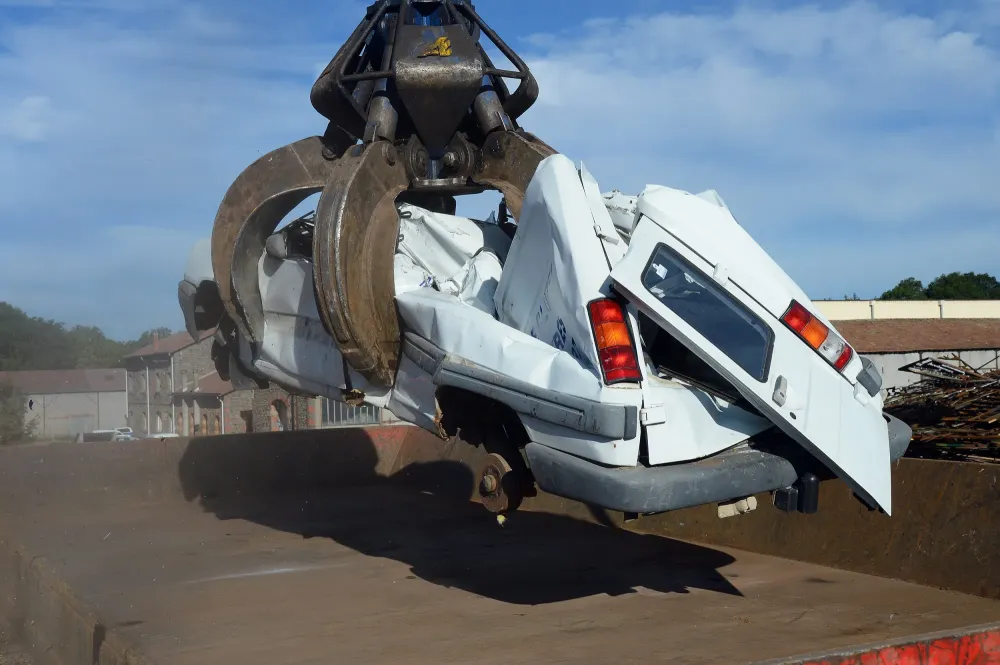 Casse automobile à Boissy-sous-Saint-Yon